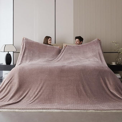 Oversized King Fleece Blanket 120x120 Inches, Seamless Soft Cozy 3D Jacquard - Image 3