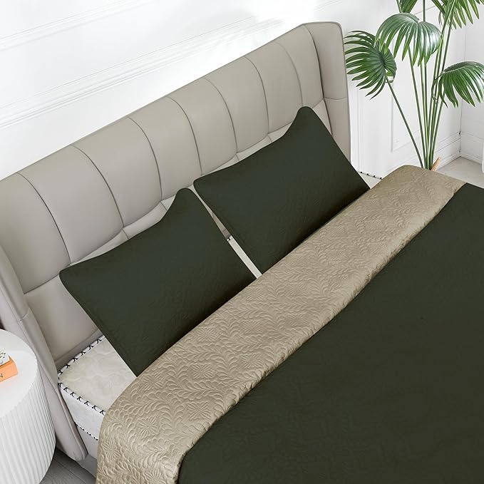 Easy-Going Full/Queen Size Reversible Quilt Set - Image 2