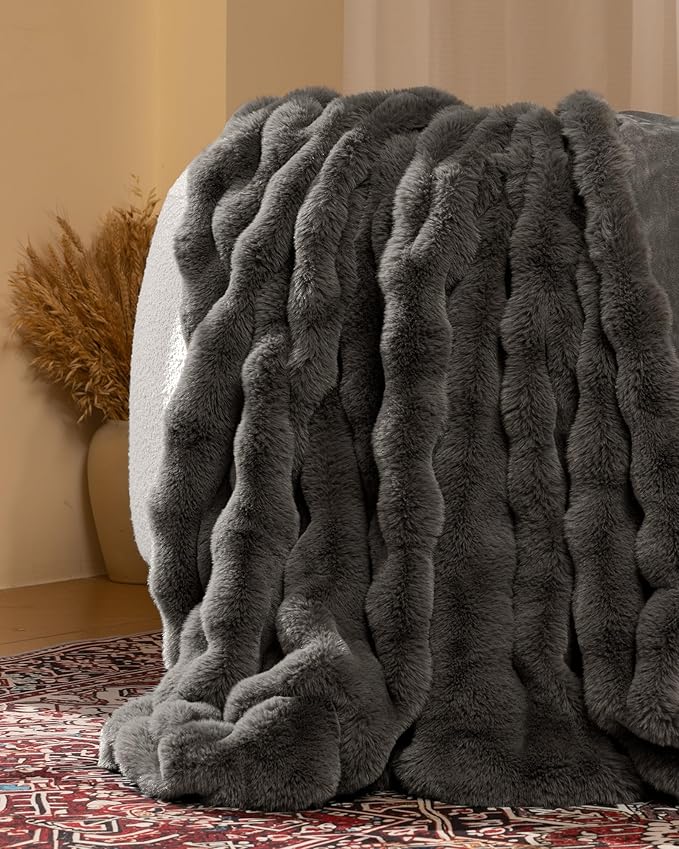 Ultra Soft Cozy Faux Fur Throw Blanket-Fuzzy Plush Thick Bubble Blanket - Image 2
