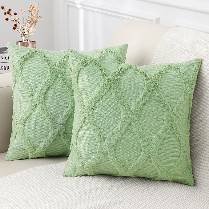 decorUhome Throw Pillow Covers 20x20 Inch Set of 2, Soft Plush Faux Fur Wool by decorUhome