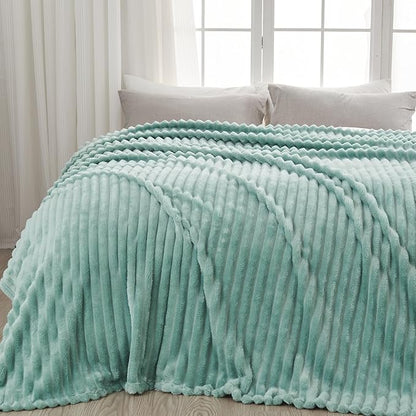 NEWCOSPLAY Super Soft Throw Blanket Mint Green Premium Silky Flannel Fleece 3D - Image 9