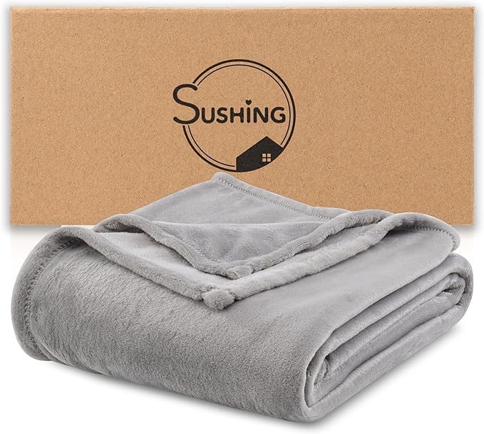 Luxury Fleece Warm Blanket, Soft Lightweight Velvety Plush Blanket - Image 6
