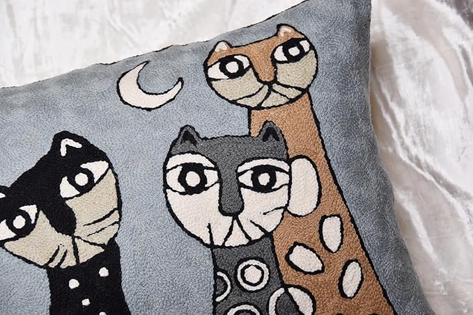 Picasso Lumbar Cat Pillow Cover - Image 7