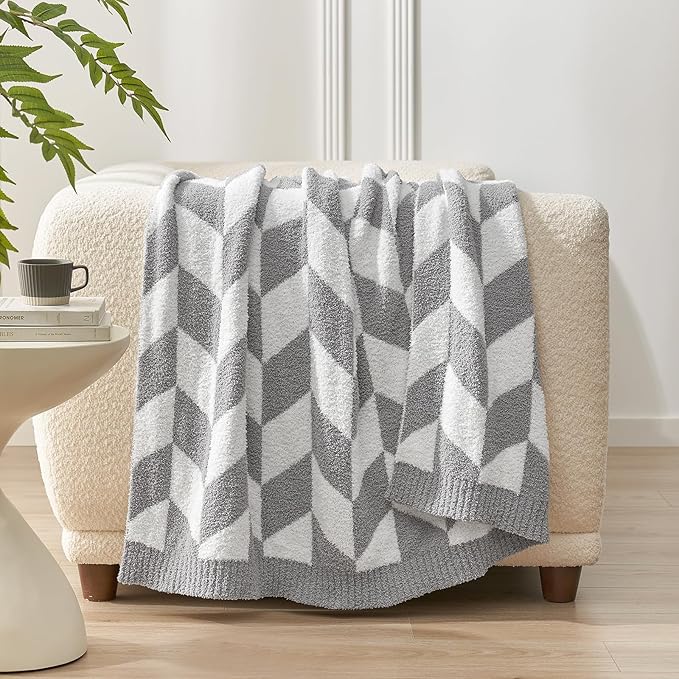 Snuggle Sac Chevron Throw Blanket - Image 6