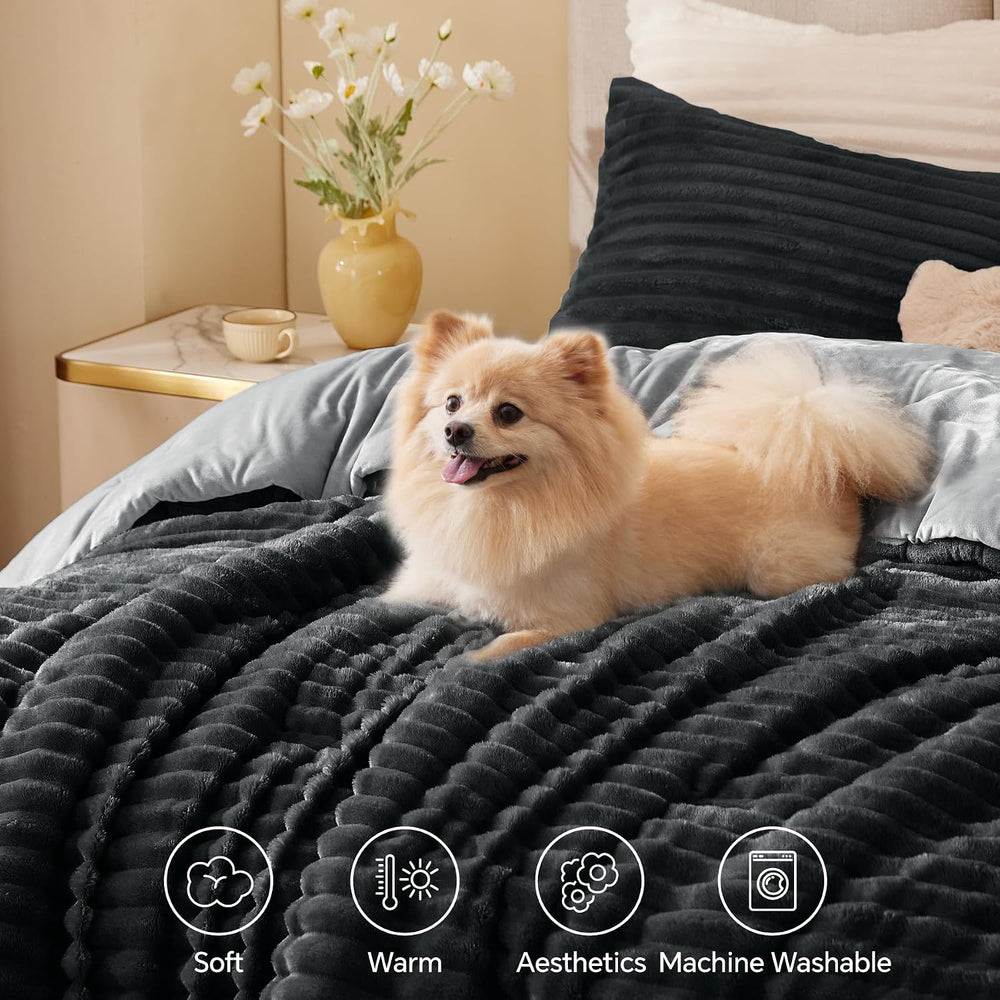 BEDELITE Fleece Full Comforter Set, Fluffy Bed Set, Black