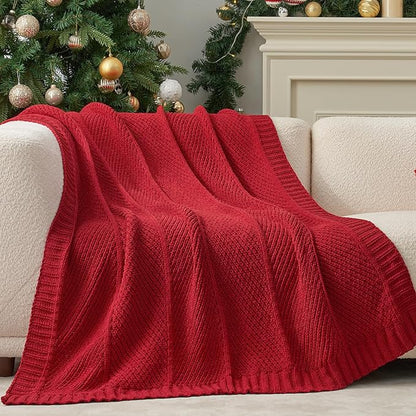 Amélie Home Chevron Chenille Knit Throw Blanket by Am%C3%A9lieHome