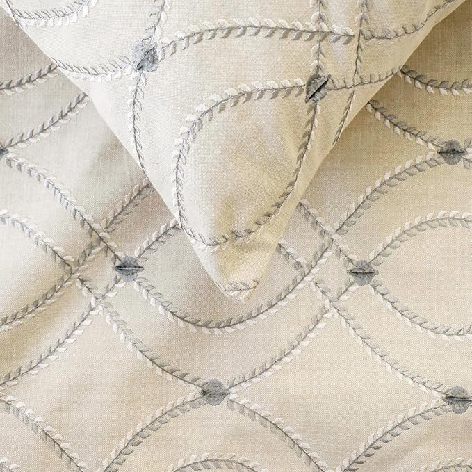 The HomeCentric Beige Bed Runner - Image 3