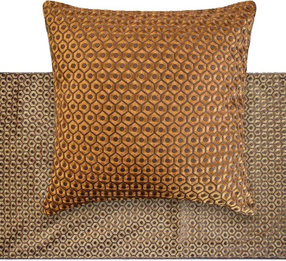 The HomeCentric Gold Bed Runner - Image 4