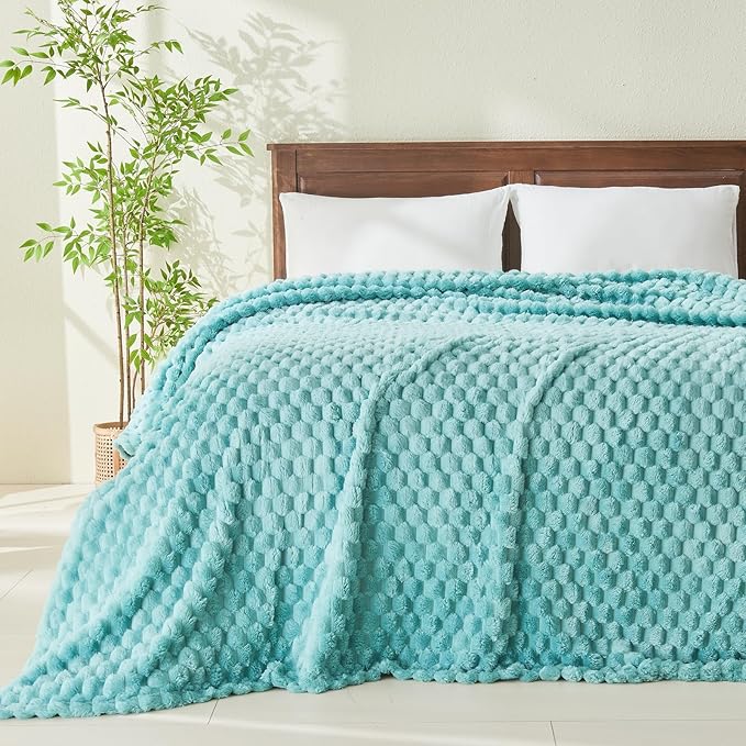 NEWCOSPLAY Super Soft King Blanket Sage Green Premium Silky Flannel Fleece 3D - Image 2