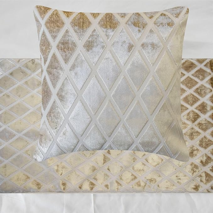 HomeCentric Ivory Decorative Bed Runner - Image 2