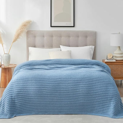 Snuggle Sac Warm King Size Blanket - Image 2