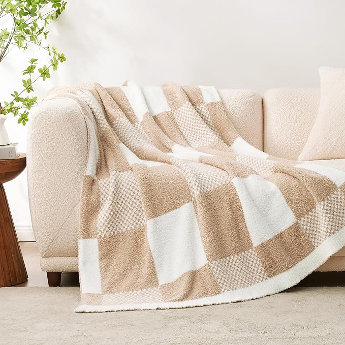 Snuggle Sac Checkered Blanket, 50x60 inches - Image 5