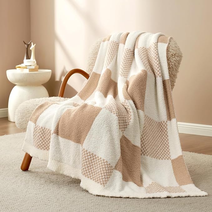 Snuggle Sac Checkered Blanket, 50x60 inches by SnuggleSac