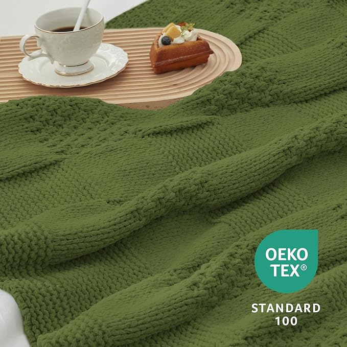 Amélie Home Checkered Chenille Knit Throw Blanket - Image 8