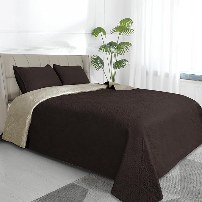 Easy-Going Twin Size Reversible Quilt Set by Easy-Going