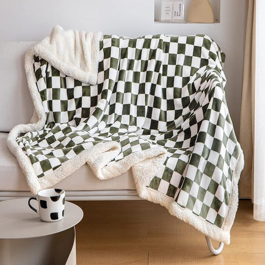 LOMAO Sherpa Throw Blanket Fleece Blanket by LOMAO