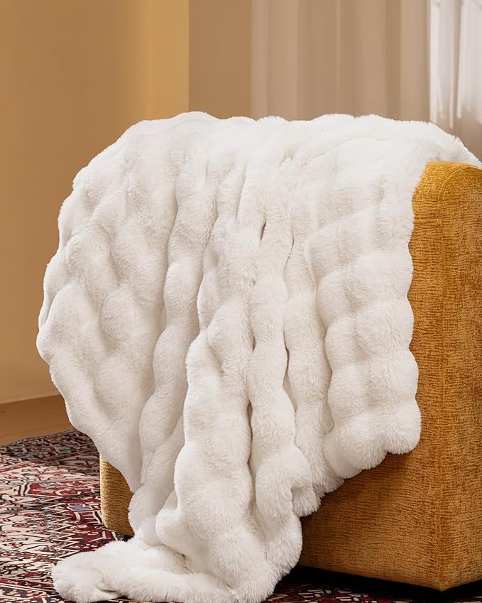 Ultra Soft Cozy Faux Fur Throw Blanket, Fuzzy Plush Thick Bubble Blanket - Image 2