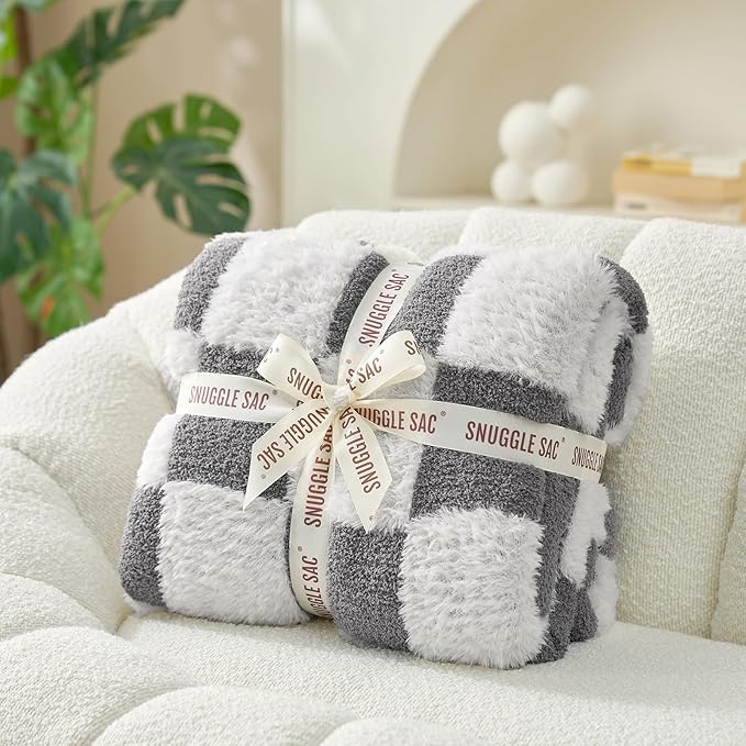 Snuggle Sac Faux Fur Checkered Blanket Twin Size - Image 3