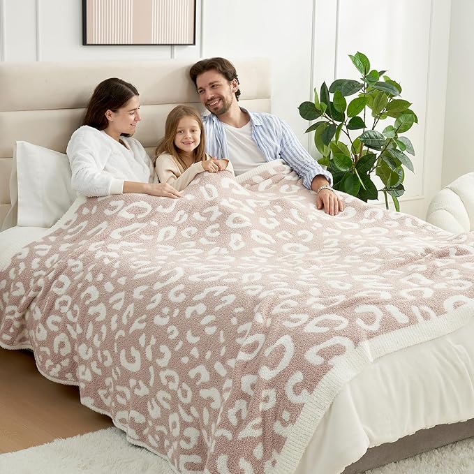 Snuggle Sac Leopard Microfiber Blanket, Queen Size Beige, 90x90 inches - Image 7