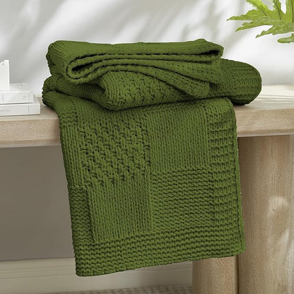 Amélie Home Checkered Chenille Knit Throw Blanket - Image 4
