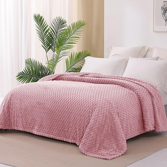 Exclusivo Mezcla King Size Fleece Blanket - Image 3