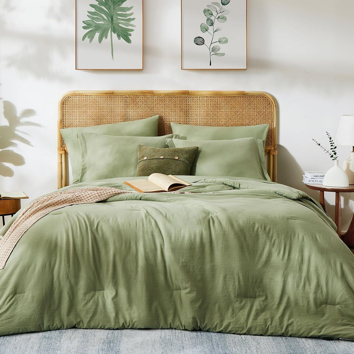 full size comforter sets-7 pieces ultra soft bed shown in use