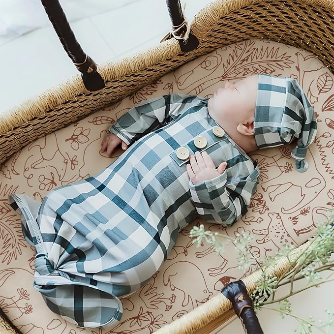 GRSSDER Stretchy Ultra Soft Bassinet Sheet 3 Pack, Universal Fit - Image 8