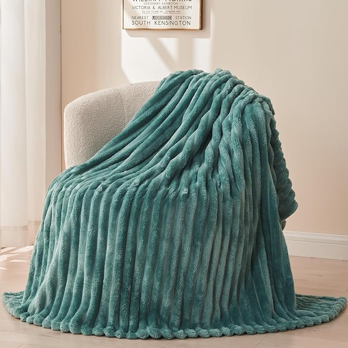 NEWCOSPLAY Super Soft Queen Blanket Light Teal Premium Silky Flannel Fleece 3D - Image 9
