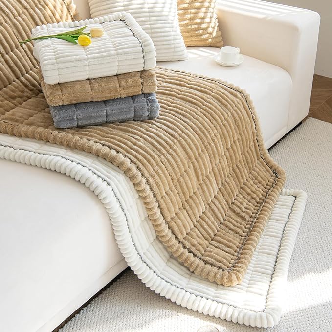 Non Slip Fuzzy Pet Couch Covers - Image 5