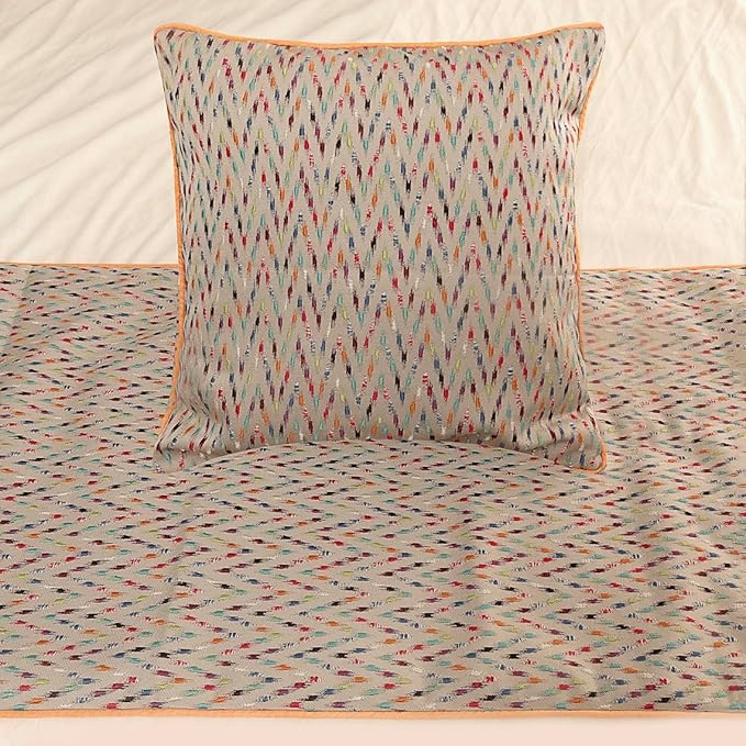 The HomeCentric King Queen Twin Beige & Multicolor Luxury Queen 74"x18" Bed - Image 4