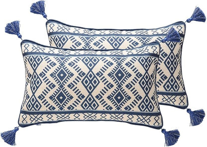 Rectangle Throw Pillow Covers Set of 2, Classic Chinoiserie Blue and White by bilingaier