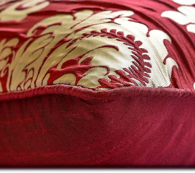 The HomeCentric Red Bed Runner for King/Queen/Twin Jacquard Decorative Bed - Image 7