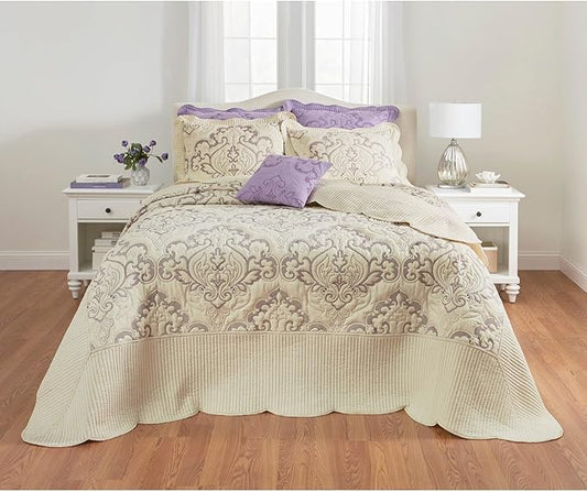 BrylaneHome Bedding Lightweight All Season Modern Amelia Quilted Damask by BrylaneHome