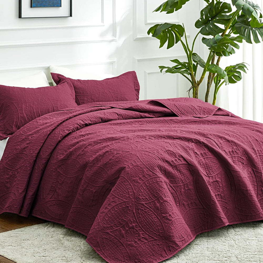 Love's cabin King Size Quilt Bedding Set Burgundy Bedspreads - Bed Lightw...