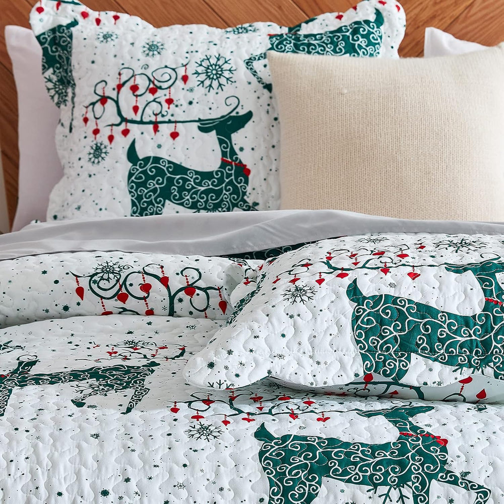 Hansleep Christmas Bedspread Queen Size, Green Reindeer Quilt Bedding Set