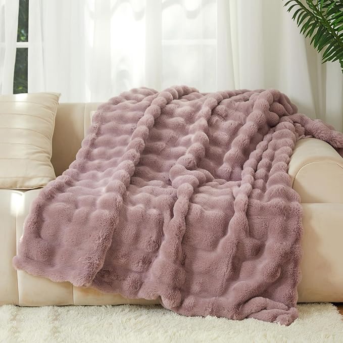 The Malibu Blanket by NewportBlanketCompany