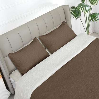 Easy-Going Twin Size Reversible Quilt Set - Image 2