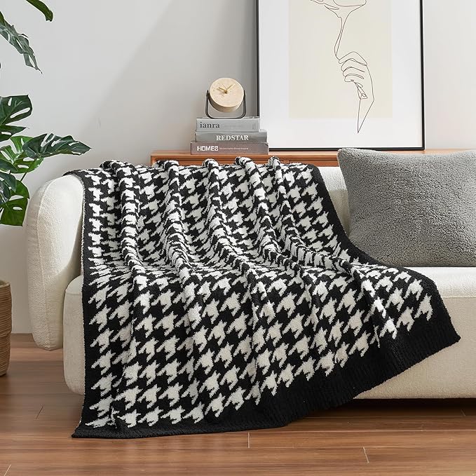 Snuggle Sac Houndstooth Throw Blanket - Image 2