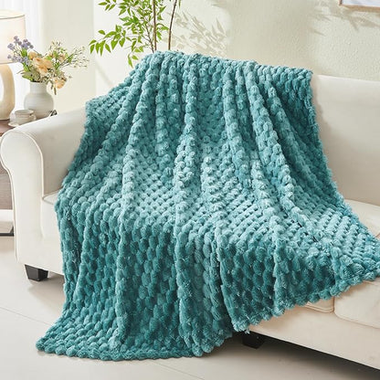 NEWCOSPLAY Super Soft Throw Blanket Light Teal Premium Silky Flannel Fleece 3D - Image 3