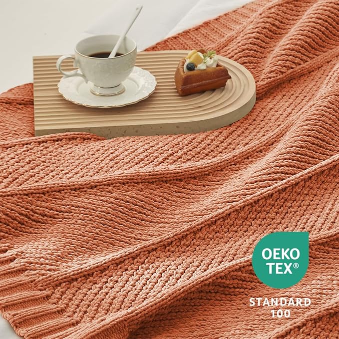 Amélie Home Chevron Chenille Knit Throw Blanket - Image 8