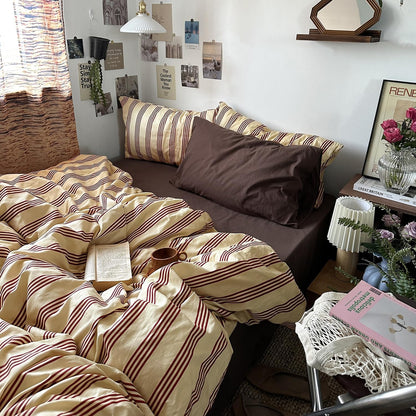 mixinni retro striped duvet cover set queen, close-up detail
