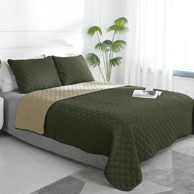 Easy-Going Full/Queen Size Reversible Quilt Set by Easy-Going