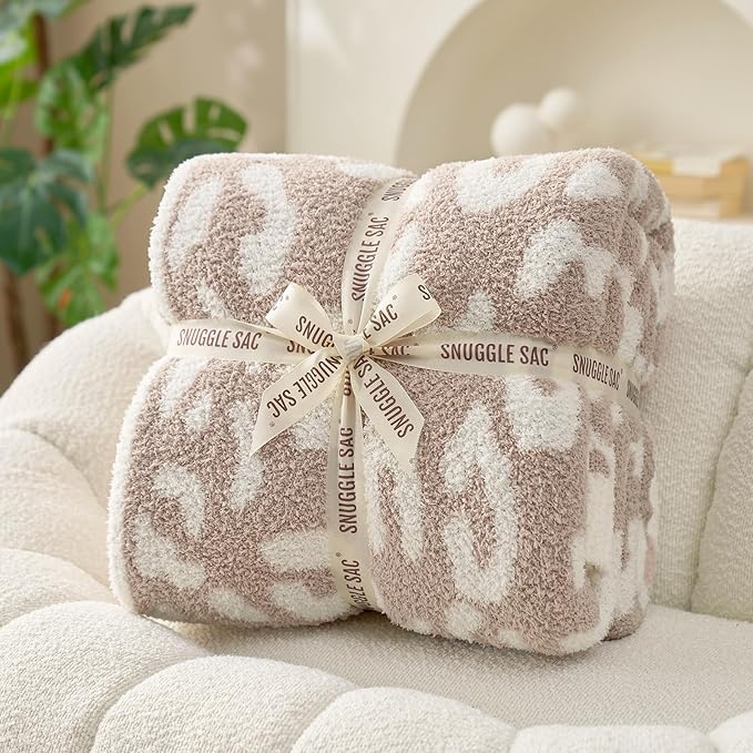 Snuggle Sac Leopard Microfiber Blanket, Queen Size Beige, 90x90 inches - Image 4