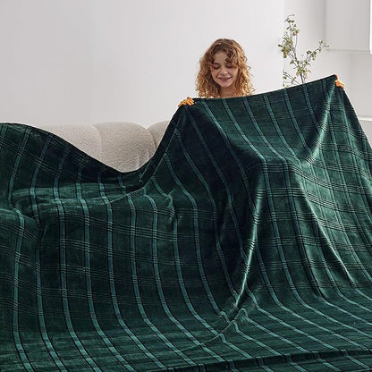 Oversized King Fleece Blanket 120x120 Inches, Seamless Soft Cozy 3D Jacquard - Image 2