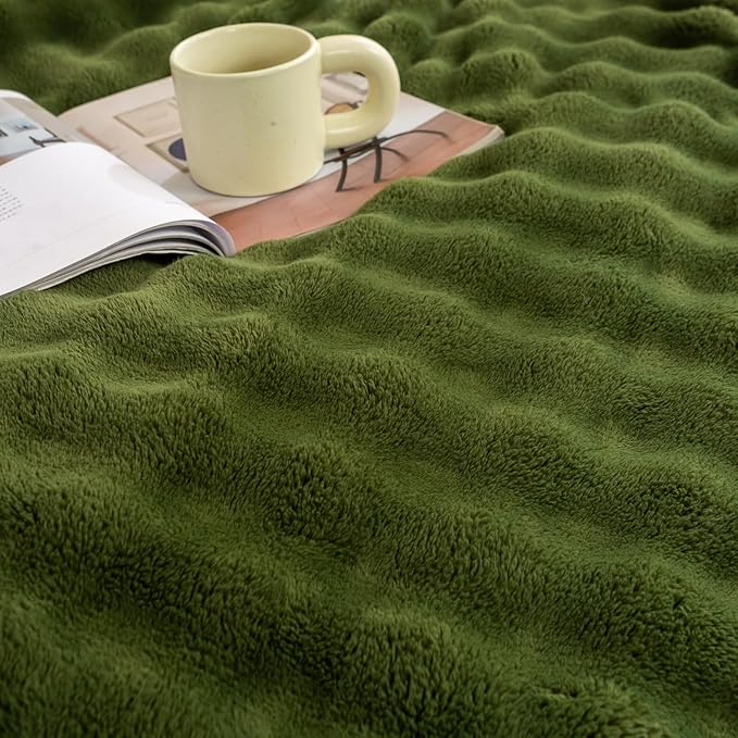 YUSOKI Luxury 3D Bubble Throw Blanket 5lb, All Ages, Home Decoration - Image 2