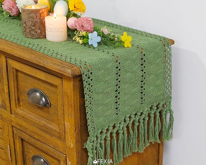 FEXIA Green Table Runner with Tassels - Image 6
