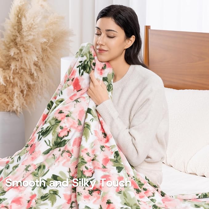 Luxury Printed Fleece Warm Blanket, Soft Lightweight Velvety Plush Throw - Image 4