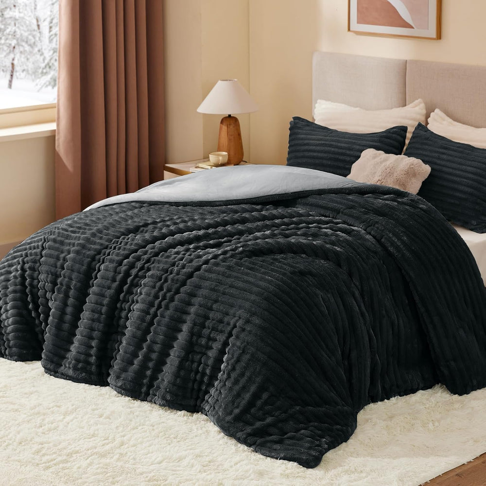 BEDELITE Fleece Full Comforter Set, Fluffy Bed Set, Black