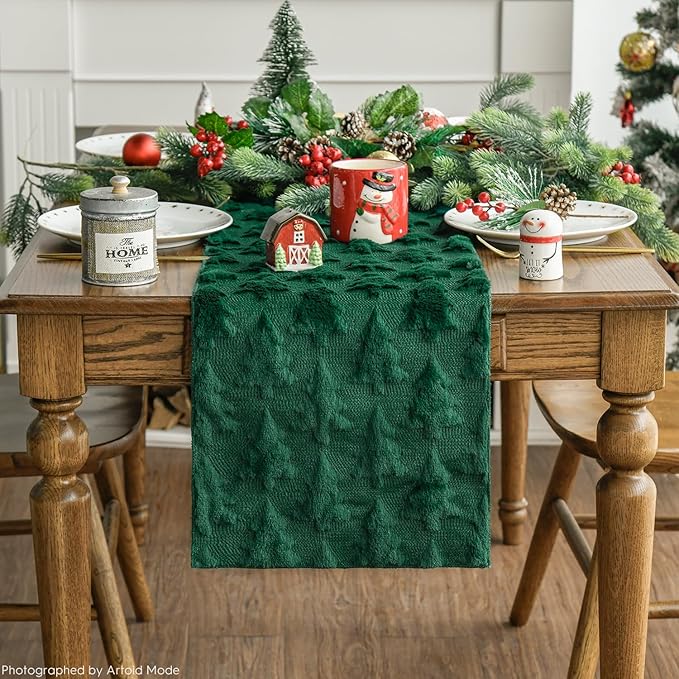 Artoid Mode Christmas Trees Green Soft Plush Faux Fur Jacquard Christmas Table - Image 5