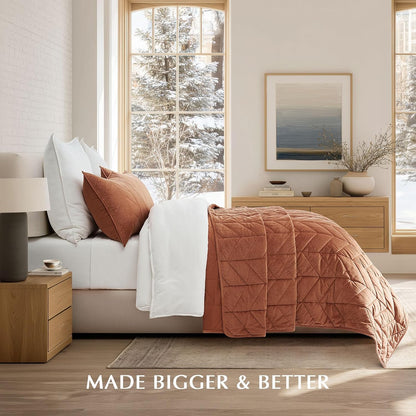 evergrace 3 pieces luxurious queen velvet quilts, ultra, side view